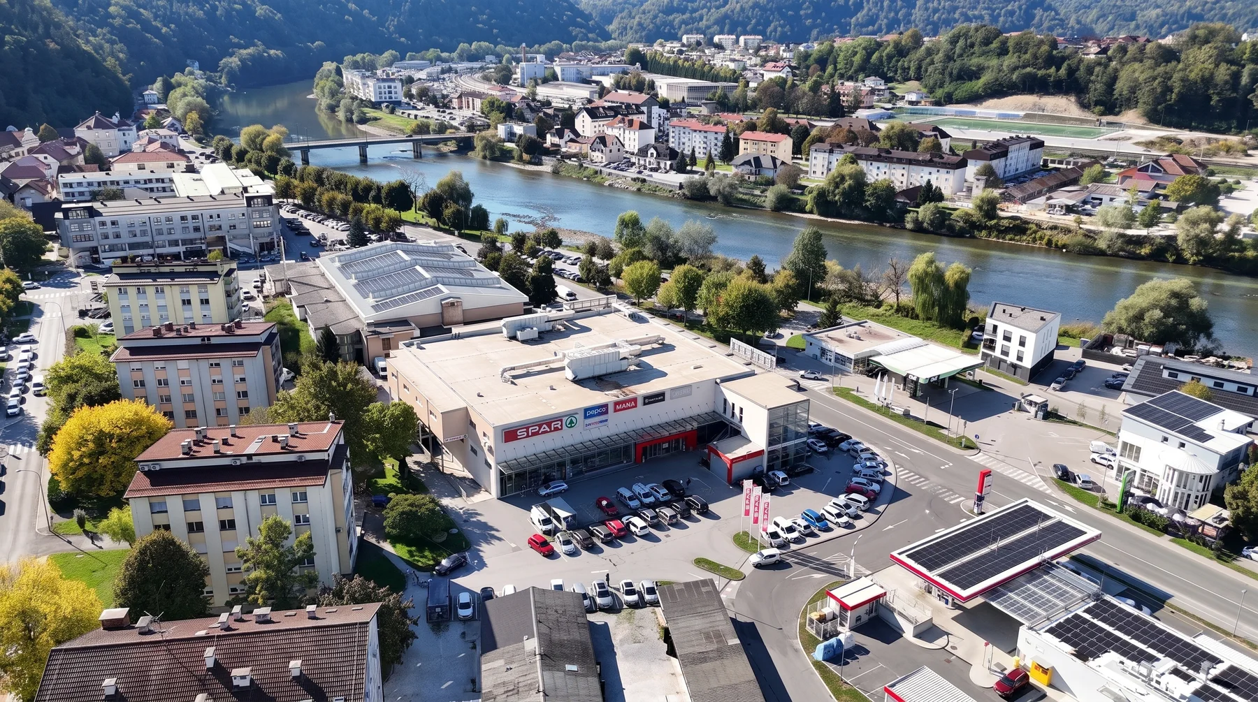 Litija — zunanjost objekta